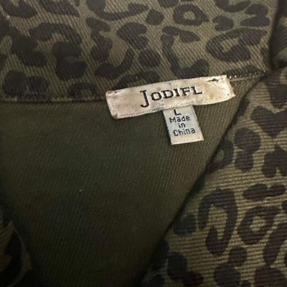 Unbranded Women's Green and Black Jacket - Picture 6 of 8
